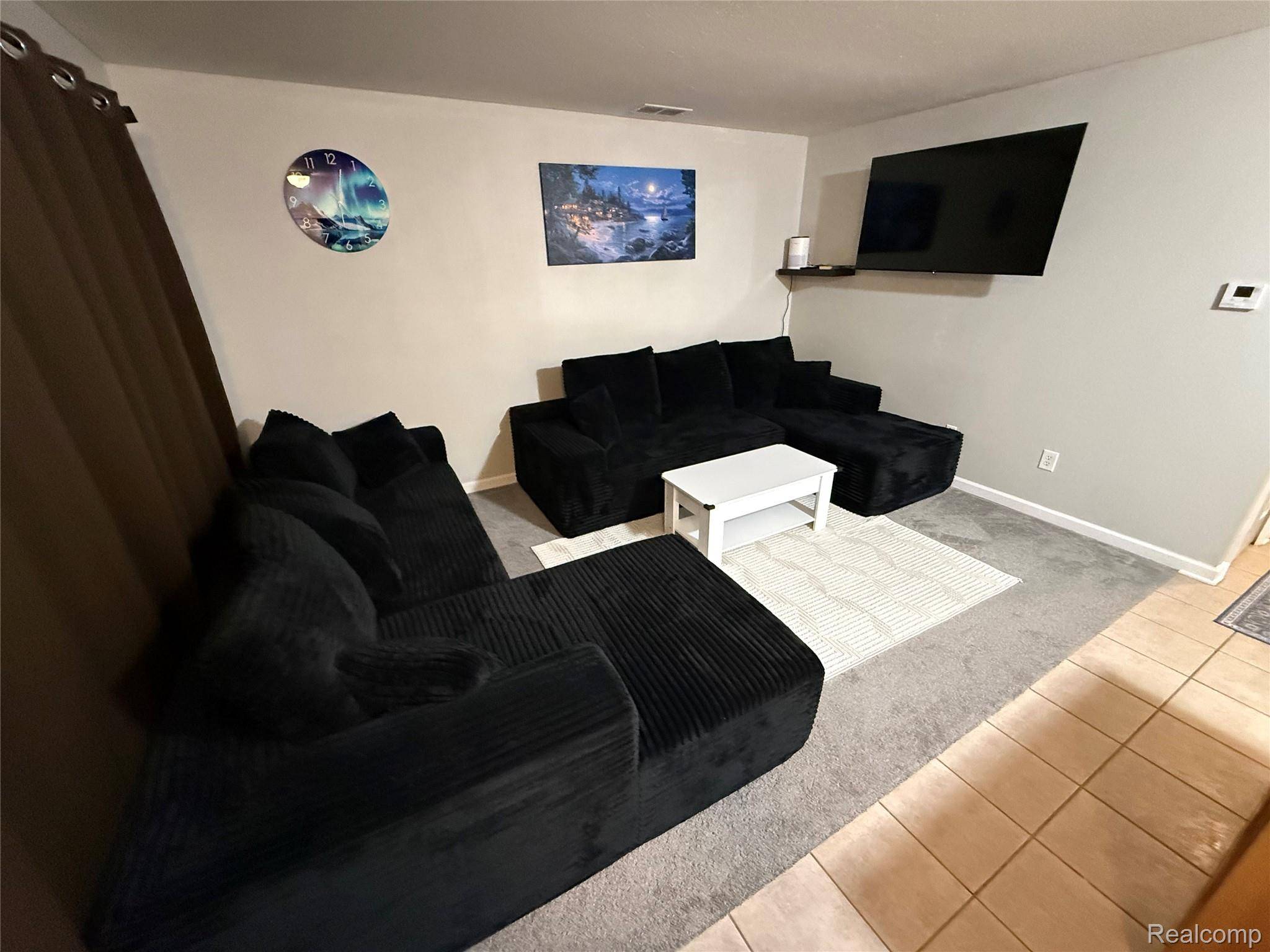 8066 Coventry ST, Westland, MI 48185