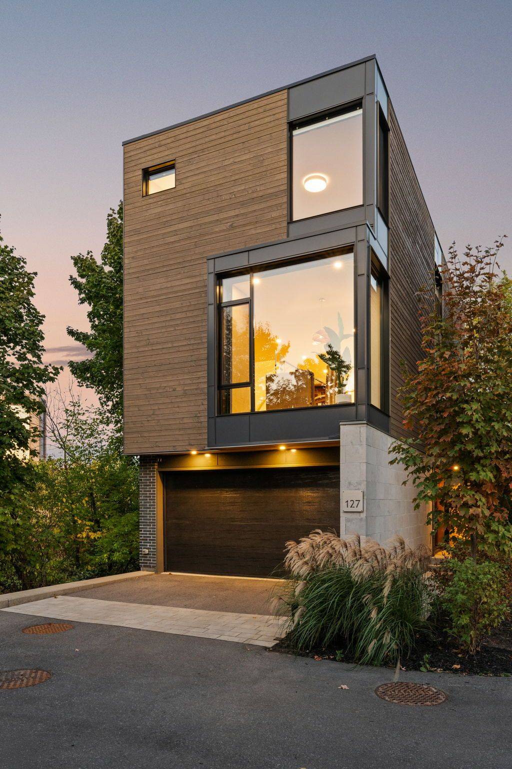 127 Peridot Private, Dows Lake - Civic Hospital And Area, ON K2C 3M3