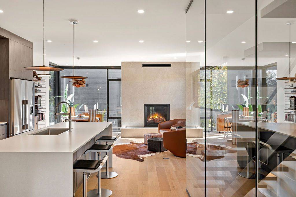 127 Peridot Private, Dows Lake - Civic Hospital And Area, ON K2C 3M3