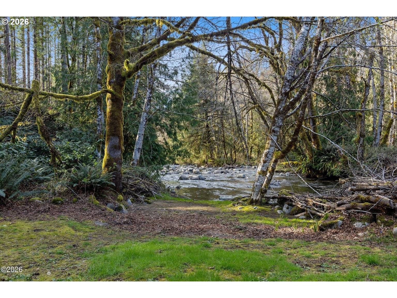 319 N BOULDER CREEK DR, Otis, OR 97368