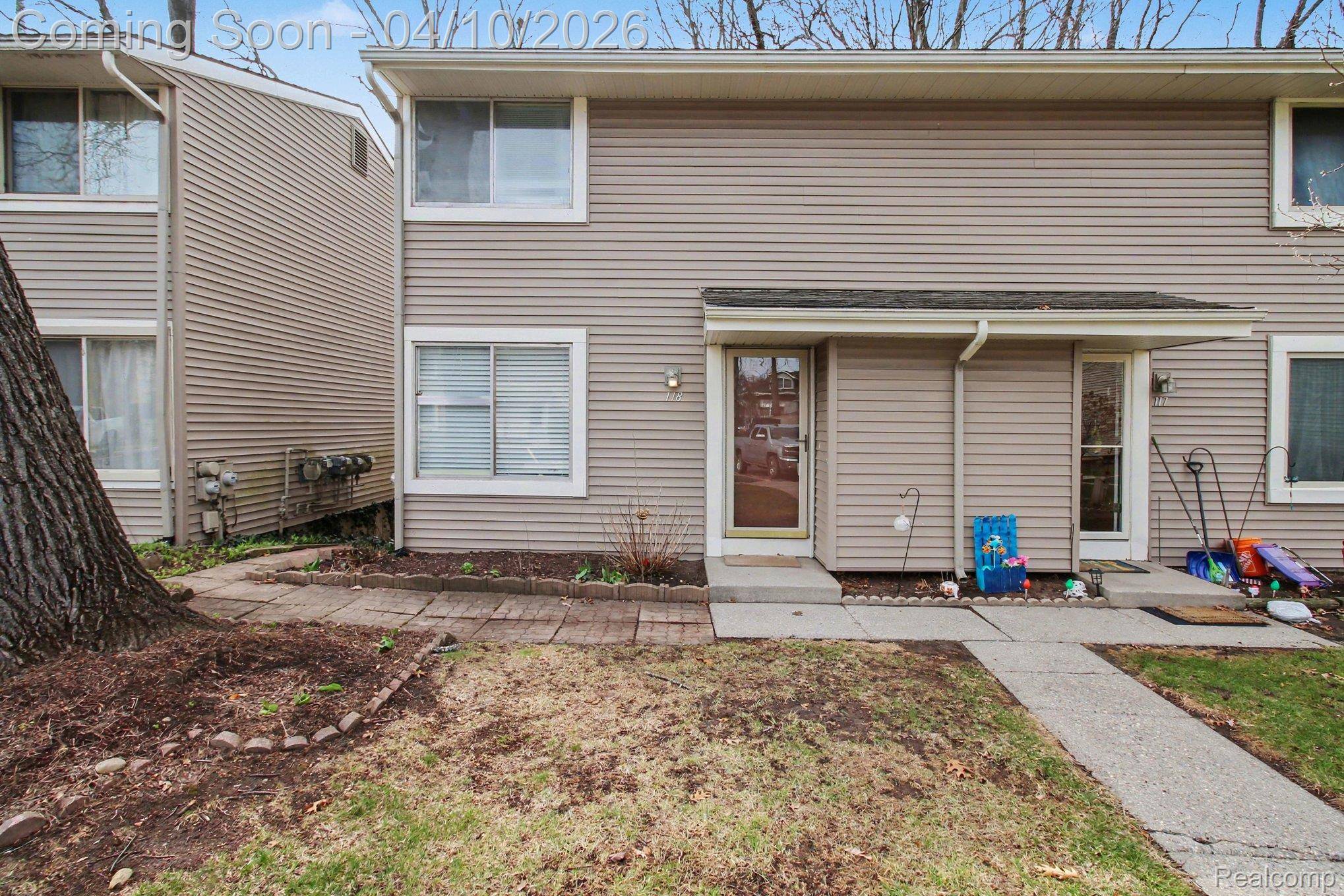 616 Rickett RD #118, Brighton, MI 48116