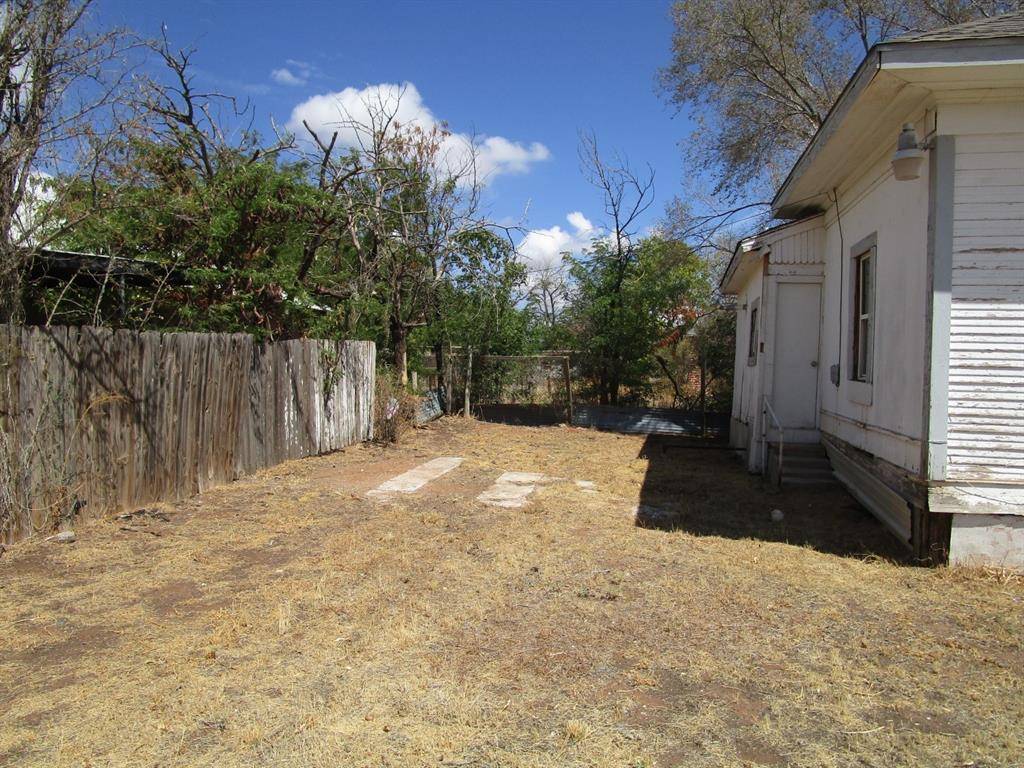 344 E 6th Street, Colorado City, TX 79512