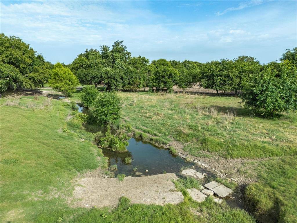 3506 County Road 1106, Rio Vista, TX 76093