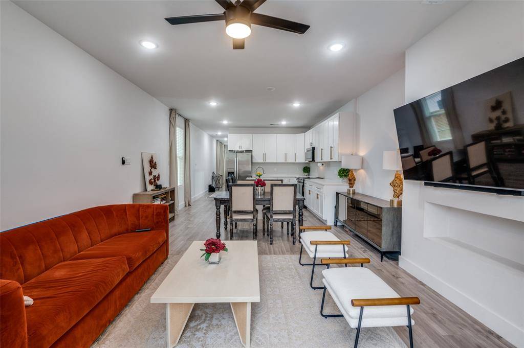 2325 Budd Street, Dallas, TX 75215