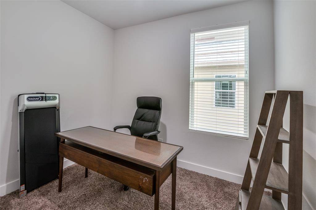 2325 Budd Street, Dallas, TX 75215