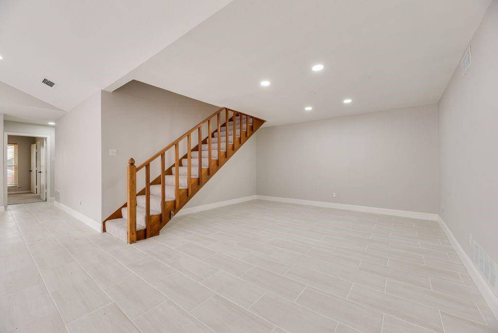 7106 Casablanca Court, Dallas, TX 75248