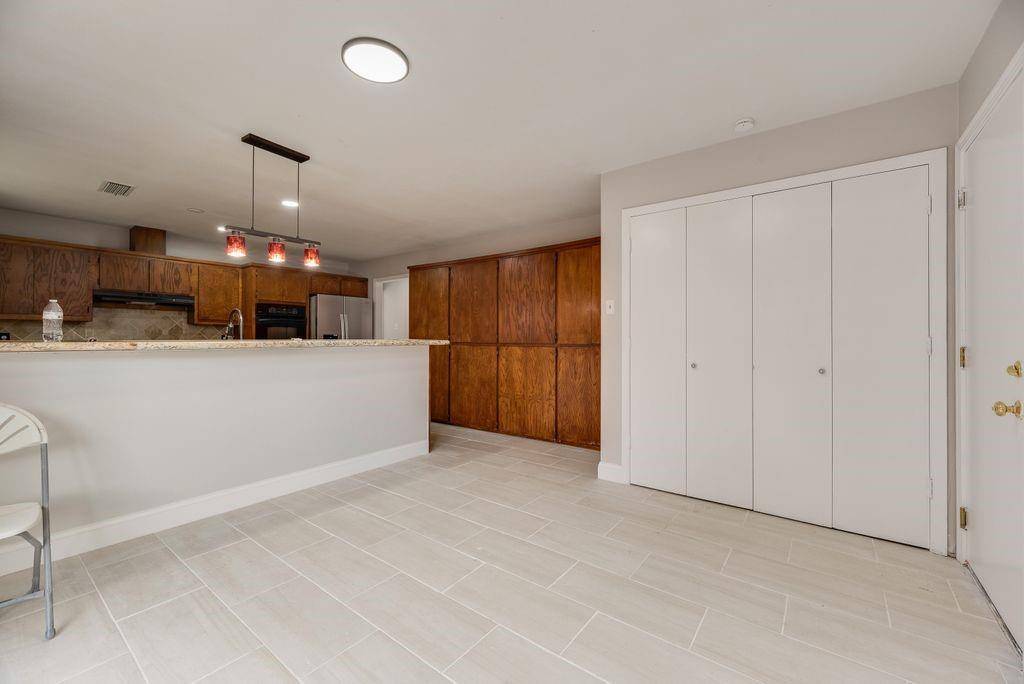 7106 Casablanca Court, Dallas, TX 75248