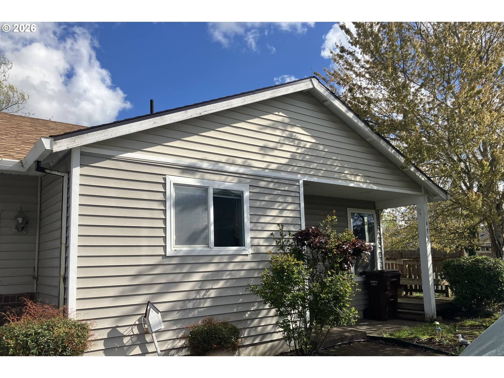 695 MARY DR, Molalla, OR 97038
