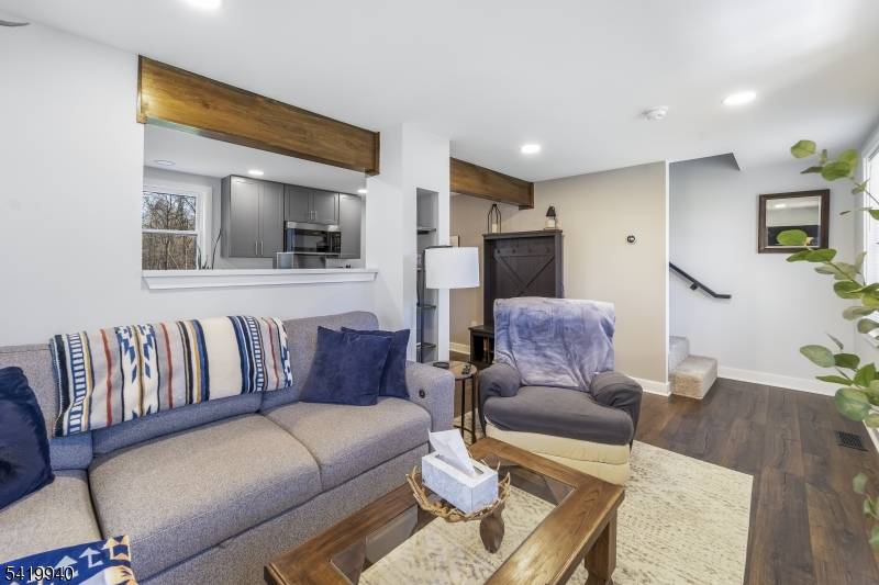 626 State Route 12, Delaware Twp., NJ 08822