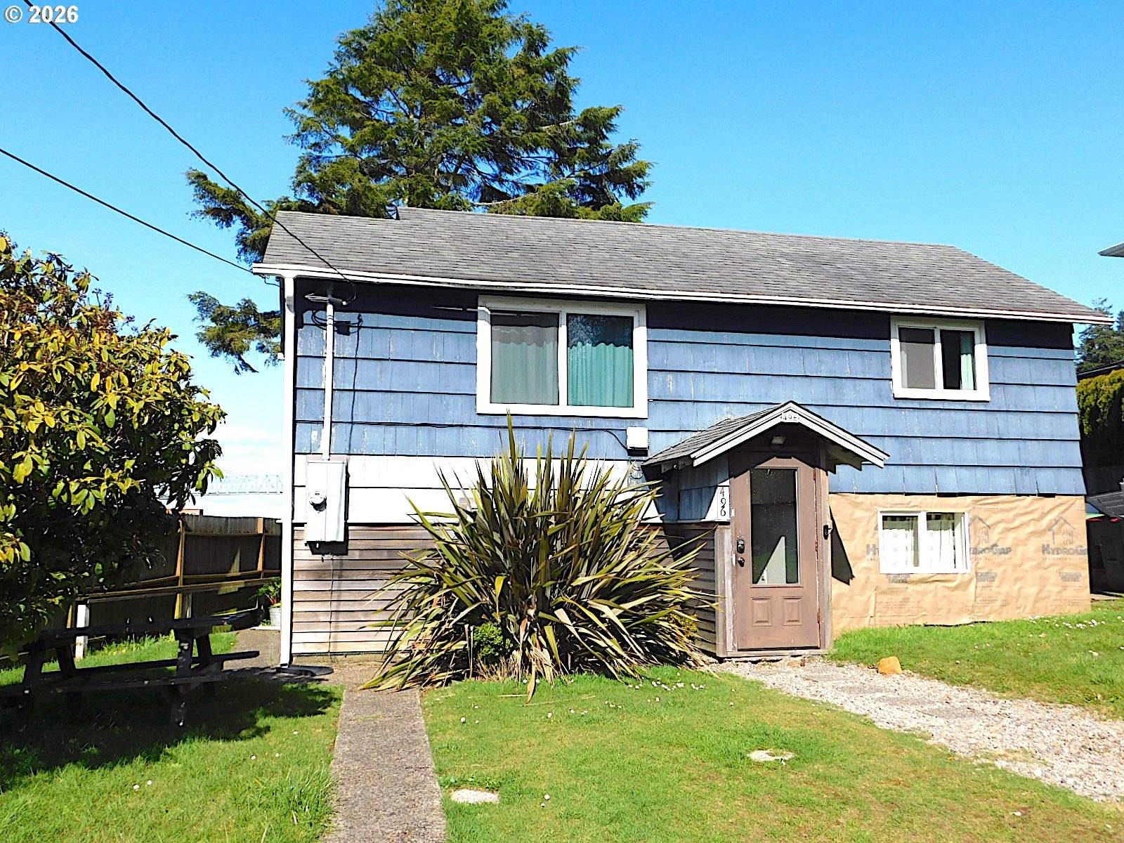 496 HAMBURG AVE, Astoria, OR 97103