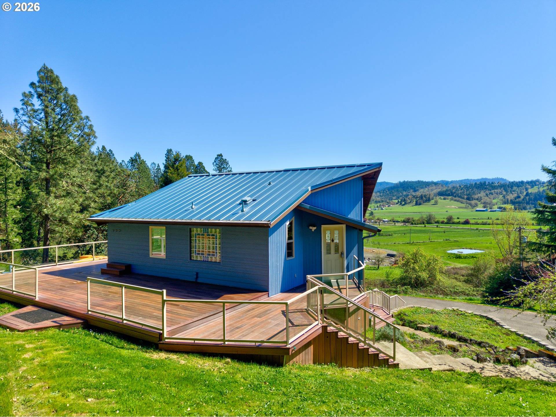 1980 E SIXTH AVE, Sutherlin, OR 97479