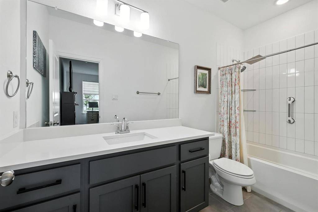 3709 Island Vista Drive, Arlington, TX 76005