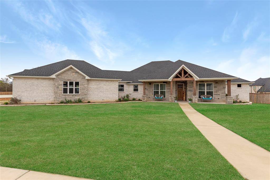 219 White N Gail Lane, Bullard, TX 75757