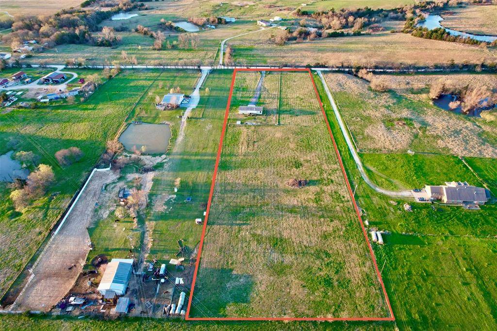 771 County Road 121, Gainesville, TX 76240