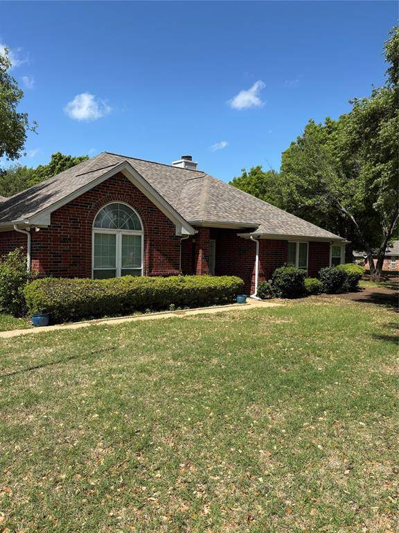 6065 Autumn Hills Drive, Fort Worth, TX 76140