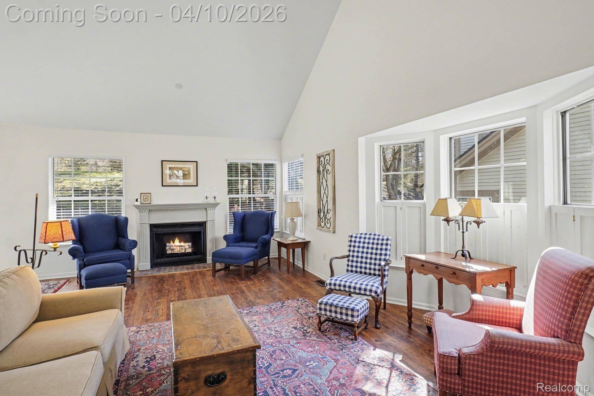 732 Whisperwood TRL, Fenton, MI 48430