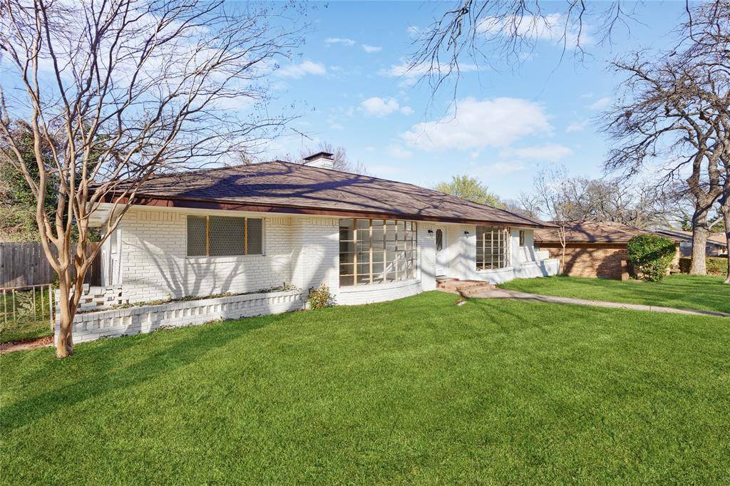 817 Brook Valley Lane, Dallas, TX 75232