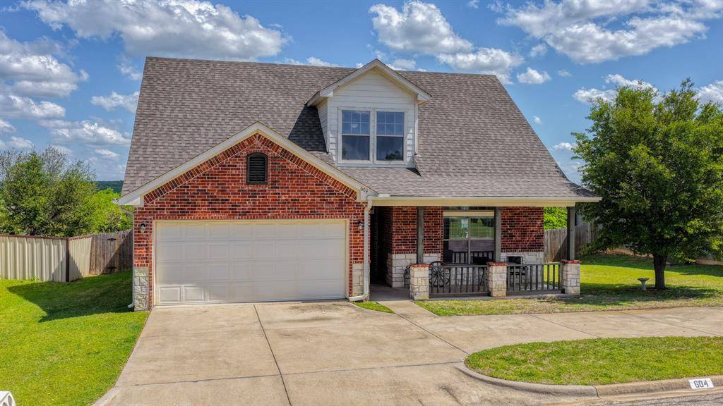 604 Holiday Hills Drive, Mineral Wells, TX 76067