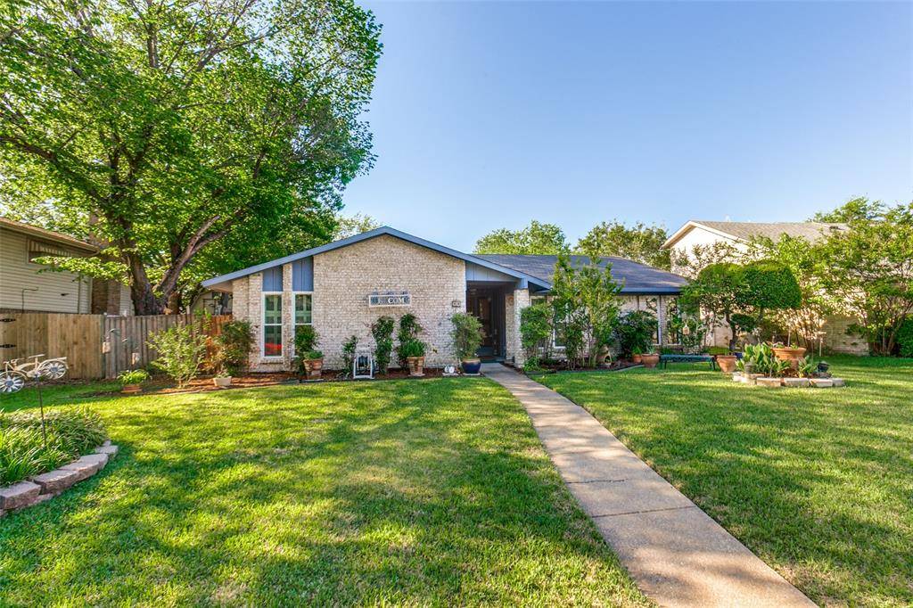 44 Merrie Circle, Richardson, TX 75081