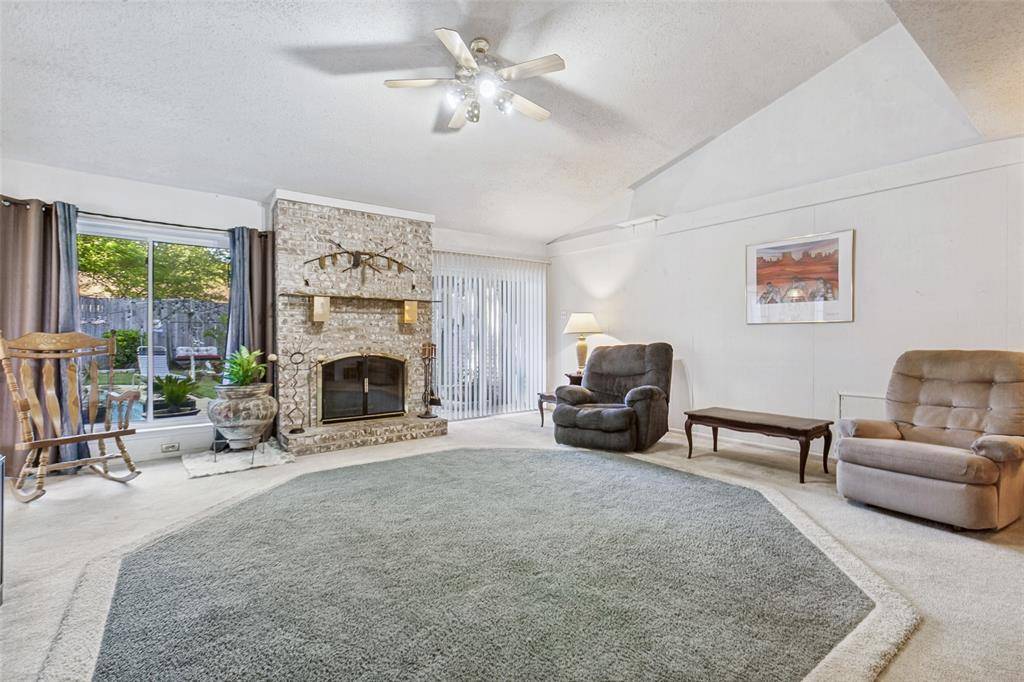 44 Merrie Circle, Richardson, TX 75081