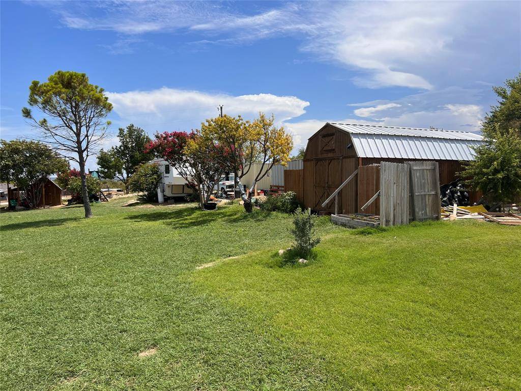 200 Enchanted Lakes Circle, Azle, TX 76020