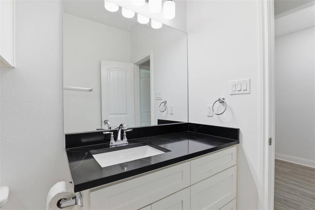 2611 Hunting Drive, Fort Worth, TX 76119