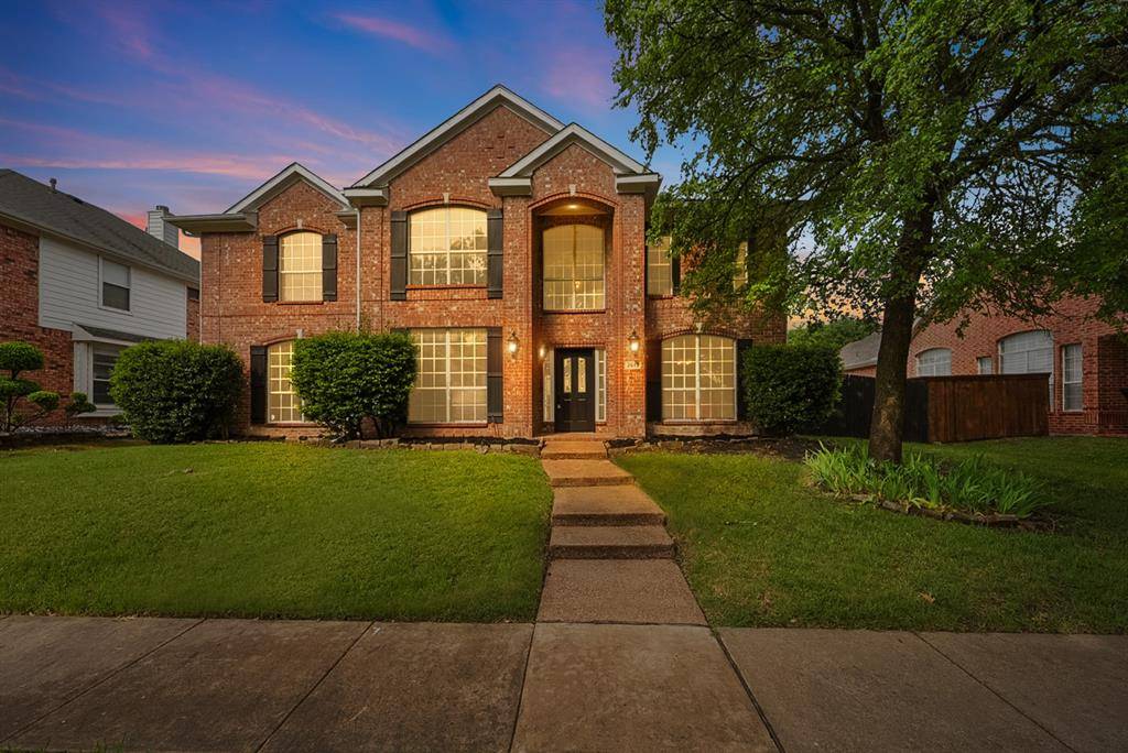 2613 Dove Creek Drive, Rowlett, TX 75088