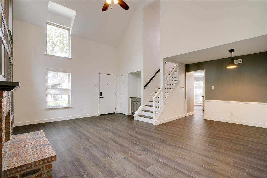 319 Stoneledge, Irving, TX 75063