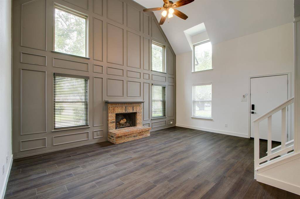 319 Stoneledge, Irving, TX 75063