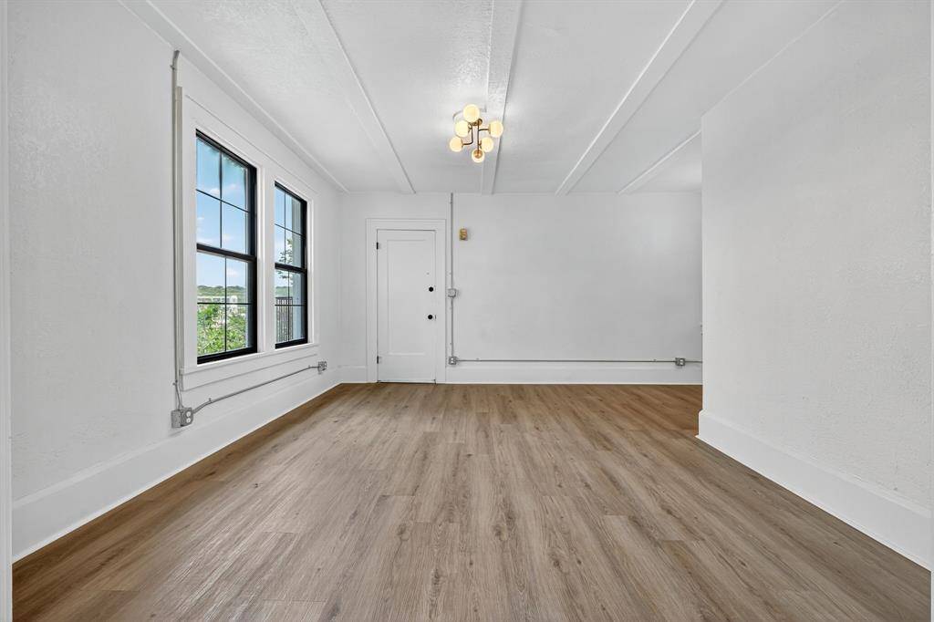 513 NW 6th Street ##6, Mineral Wells, TX 76067