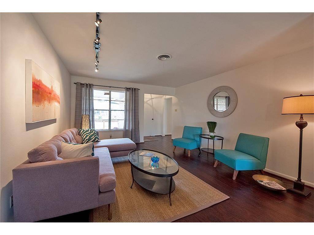 8717 Hackney Lane, Dallas, TX 75238