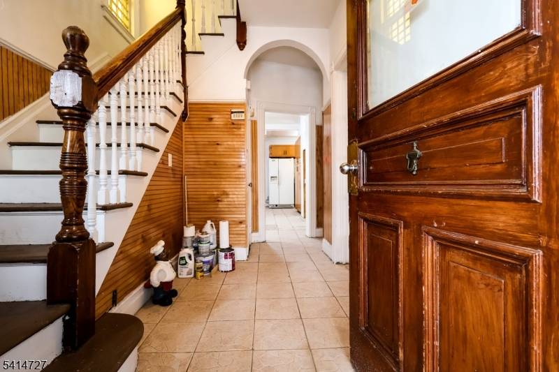 741 Highland Ave, Newark City, NJ 07104