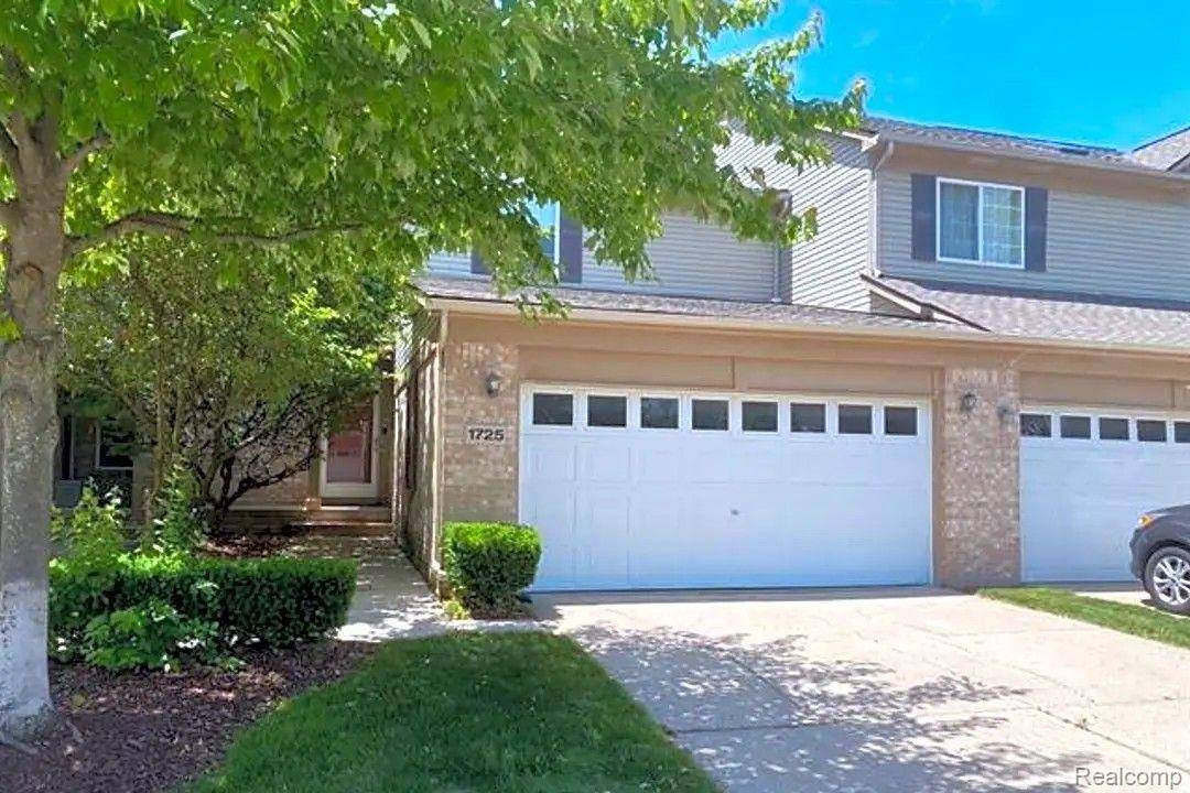1725 HERON CIR, Canton Charter Township, MI 48187