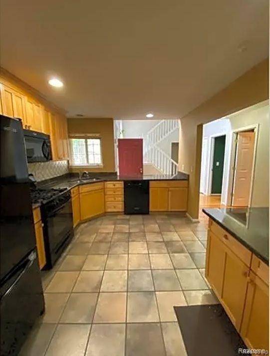 1725 HERON CIR, Canton Charter Township, MI 48187