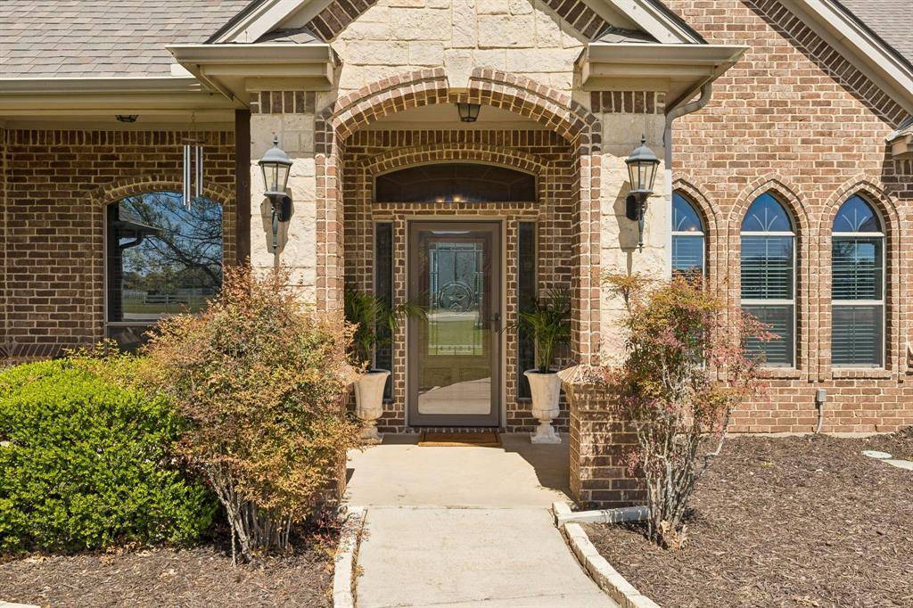 600 Lonesome Trail, Haslet, TX 76052