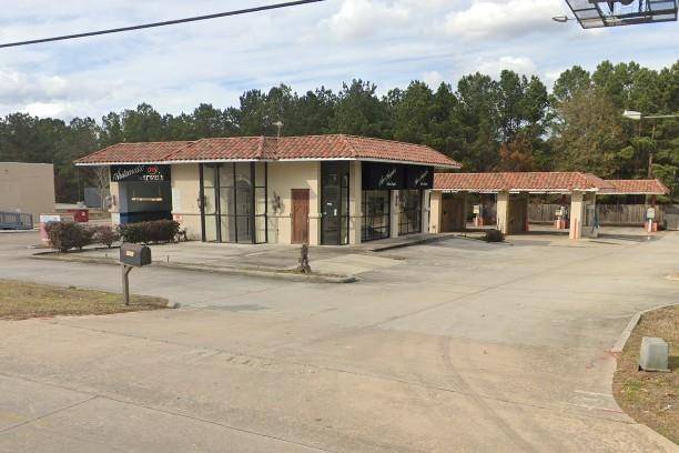 1110 League Line Road, Conroe, TX 77303