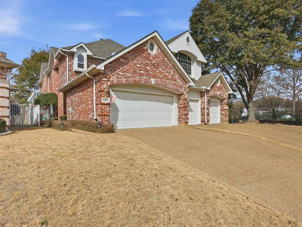 632 Lochngreen Trail, Arlington, TX 76012