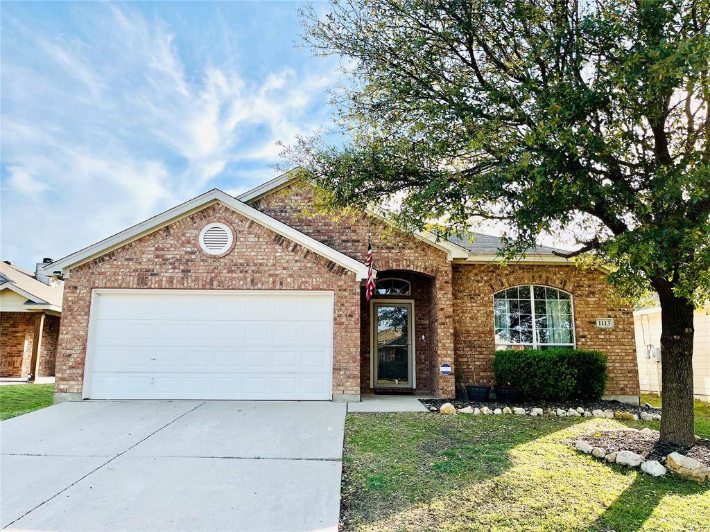 1113 Day Dream Drive, Fort Worth, TX 76052