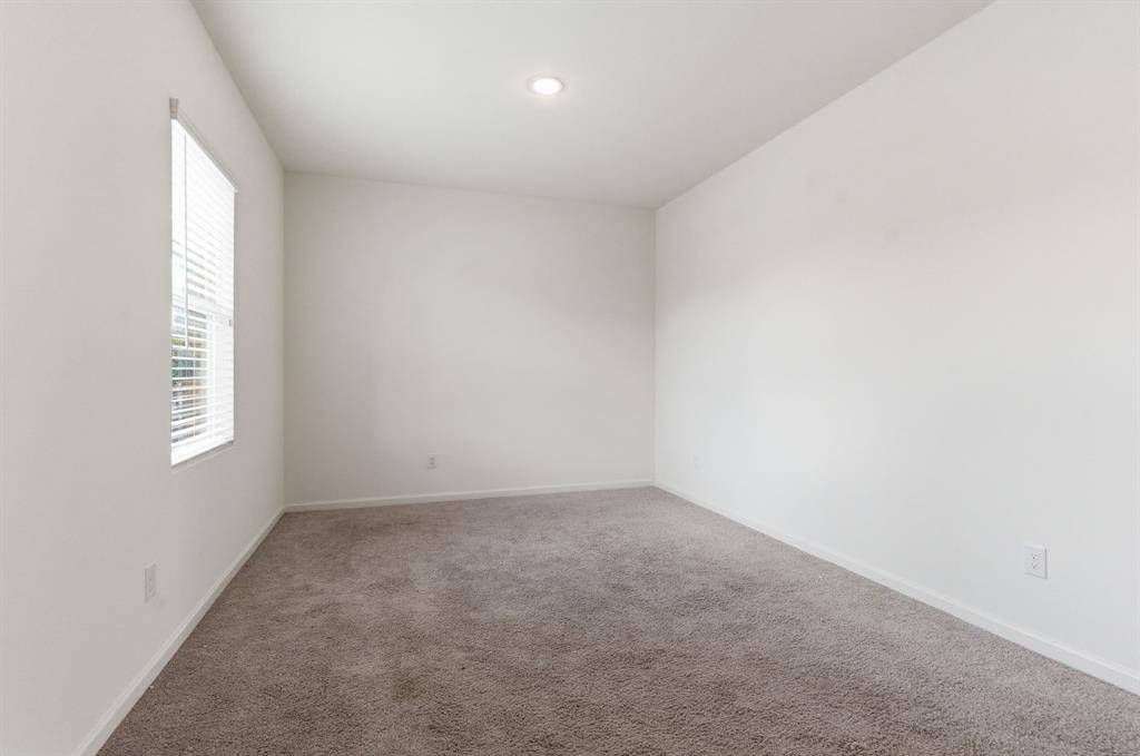 1648 Hossler Trail, Fort Worth, TX 76052