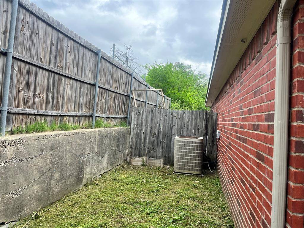 1117 Weston Drive, Garland, TX 75043