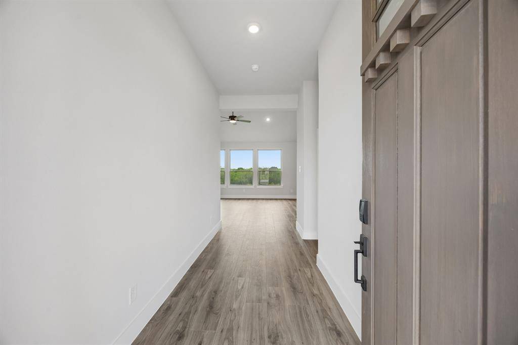 500 Range Boss Trail, Waxahachie, TX 75165