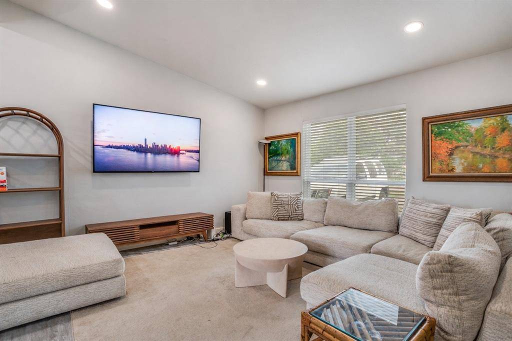 723 Pinehurst Drive, Richardson, TX 75080