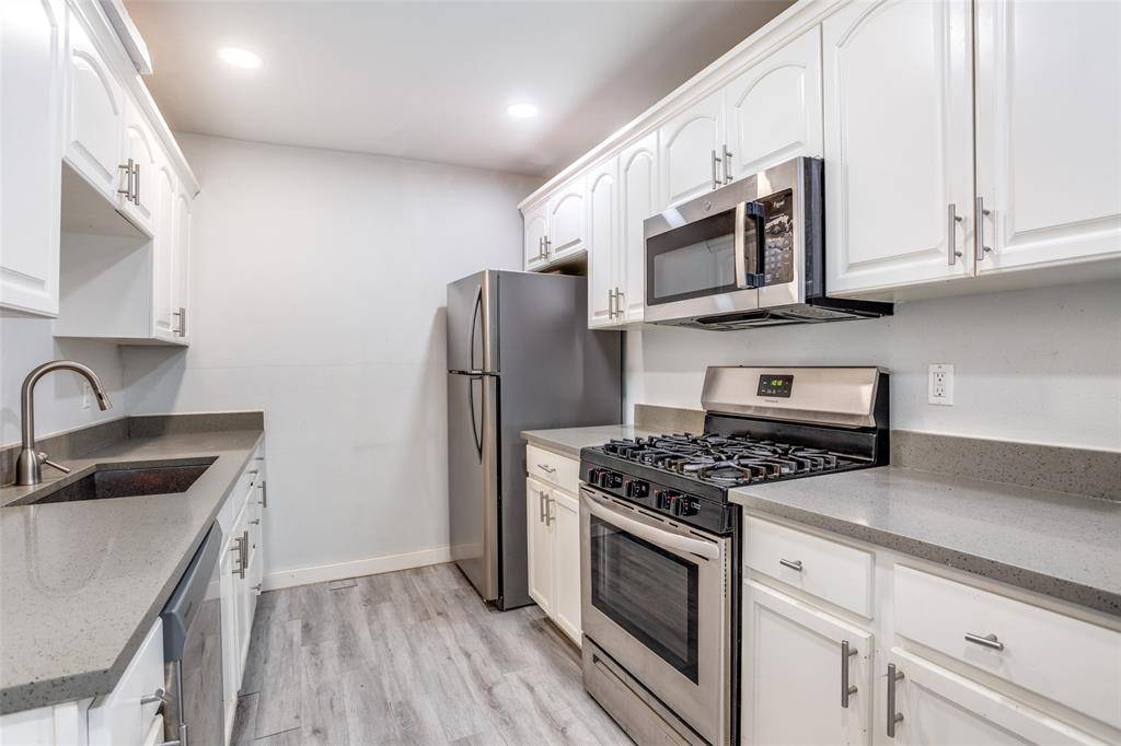 723 Pinehurst Drive, Richardson, TX 75080