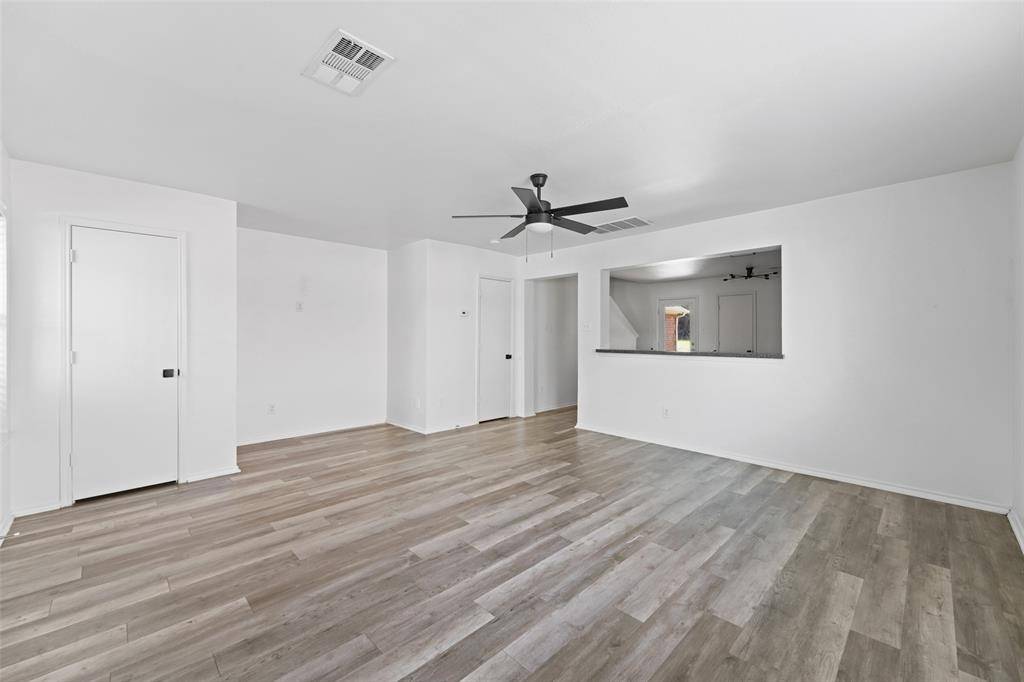 4917 Captains Place, Garland, TX 75043