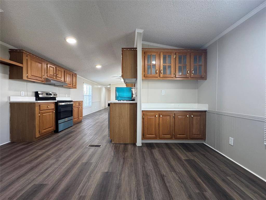 1204 Traders Road, Greenville, TX 75402