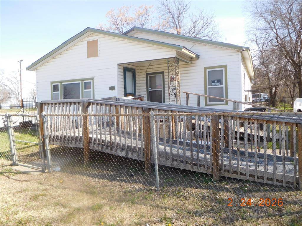 655 Crawford Street, Fort Worth, TX 76104