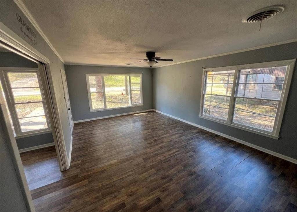 502 Tyler, Big Sandy, TX 75755