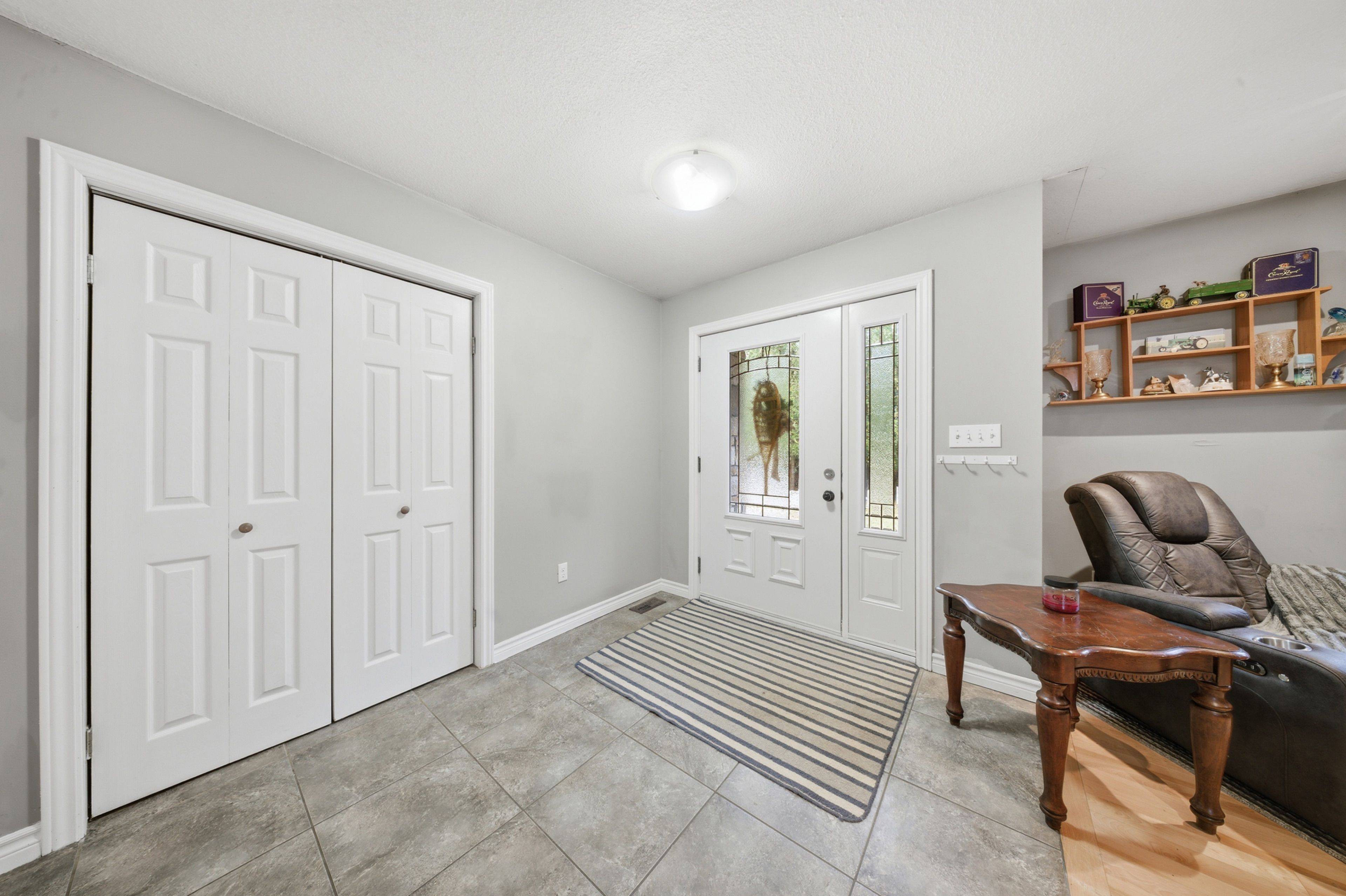 90806 Driftwood Beach RD, Howick, ON N0G 1M0