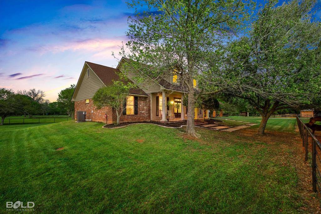 2675 Swan Lake Road, Bossier City, LA 71111