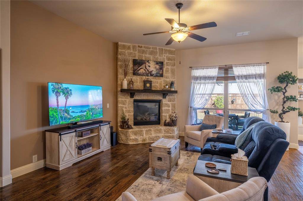 9013 Athens Drive, Denton, TX 76226